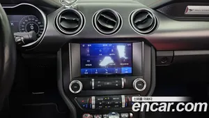 Ford Mustang, 2022 — миниатюра 14