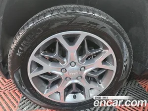 Jeep Cherokee, 2019 — миниатюра 12