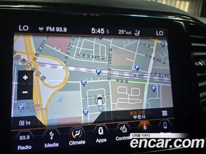 Jeep Cherokee, 2019 — миниатюра 14