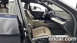 BMW 5-Series, 2024 — миниатюра 11
