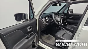 Jeep Renegade, 2022 — миниатюра 12