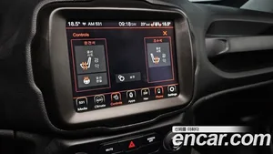 Jeep Renegade, 2022 — миниатюра 21