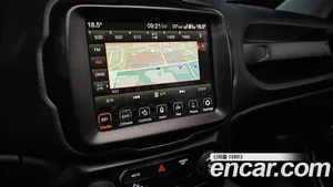 Jeep Renegade, 2022 — миниатюра 22