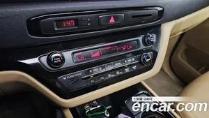 Kia Carnival, 2015 — миниатюра 17