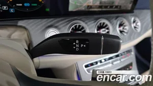 Mercedes-Benz E-Class, 2023 — миниатюра 12