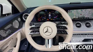 Mercedes-Benz E-Class, 2023 — миниатюра 19