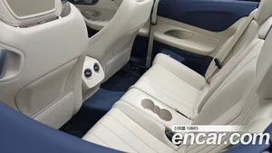 Mercedes-Benz E-Class, 2023 — миниатюра 16