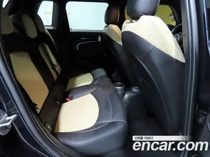 Mini Cooper, 2023 — миниатюра 10