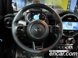 Mini Cooper, 2023 — миниатюра 11