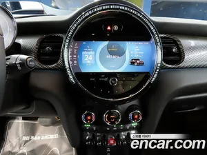 Mini Cooper, 2023 — миниатюра 13