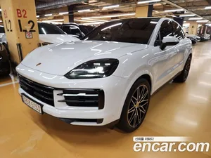 Porsche Cayenne, 2023 — миниатюра 2