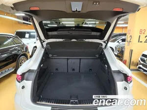 Porsche Cayenne, 2023 — миниатюра 6