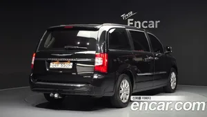 Chrysler Grand Voyager, 2016 — миниатюра 2