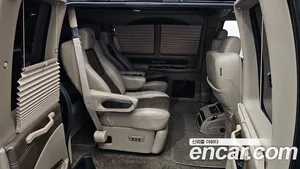 Chevrolet Express Van, 2018 — миниатюра 17