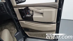 Chevrolet Express Van, 2018 — миниатюра 14