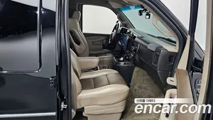 Chevrolet Express Van, 2018 — миниатюра 16