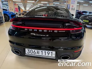 Porsche 911, 2020 — миниатюра 6