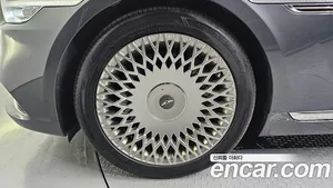Genesis G90, 2018 — миниатюра 5