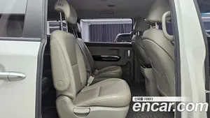 Kia Carnival, 2015 — миниатюра 12