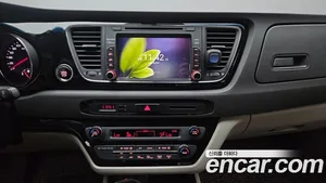Kia Carnival, 2015 — миниатюра 16