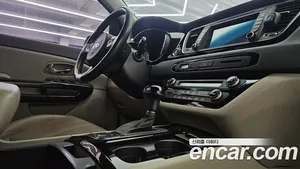 Kia Carnival, 2015 — миниатюра 18
