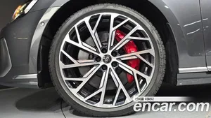 Audi S8, 2025 — миниатюра 5