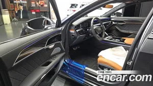 Audi S8, 2025 — миниатюра 13