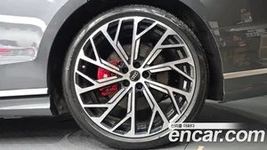 Audi S8, 2025 — миниатюра 7