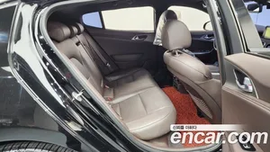Kia Stinger, 2018 — миниатюра 11