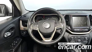 Jeep Cherokee, 2015 — миниатюра 13