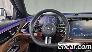 Mercedes-Benz E-Class, 2025 — миниатюра 12
