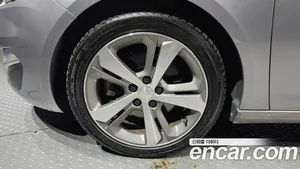 Peugeot 308, 2015 — миниатюра 5
