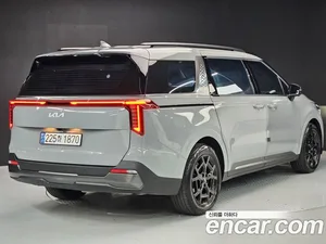Kia Carnival, 2025 — миниатюра 3