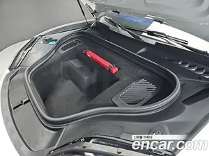Porsche Macan, 2025 — миниатюра 6