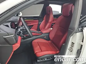 Porsche Macan, 2025 — миниатюра 10