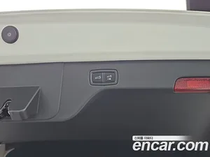 Porsche Macan, 2025 — миниатюра 20