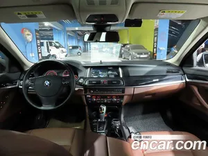 BMW 5-Series, 2015 — миниатюра 5