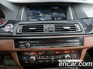 BMW 5-Series, 2015 — миниатюра 13
