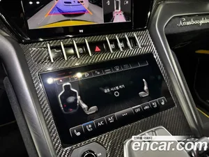 Lamborghini Urus, 2024 — миниатюра 9
