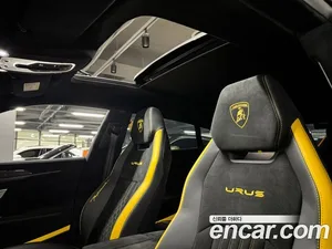 Lamborghini Urus, 2024 — миниатюра 11