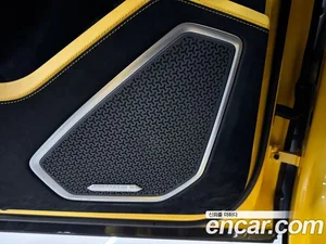 Lamborghini Urus, 2024 — миниатюра 13