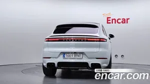 Porsche Cayenne, 2025 — миниатюра 4