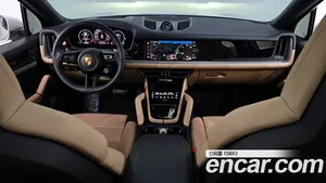 Porsche Cayenne, 2025 — миниатюра 10