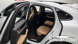 Porsche Cayenne, 2025 — миниатюра 26