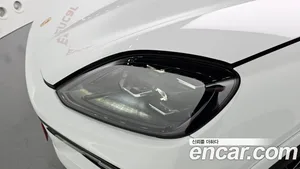 Porsche Cayenne, 2025 — миниатюра 8