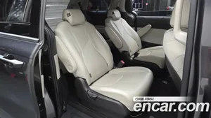Kia Carnival, 2022 — миниатюра 17