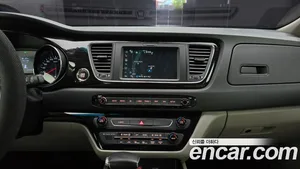 Kia Carnival, 2018 — миниатюра 19