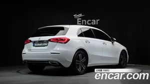 Mercedes-Benz A-Class, 2022 — миниатюра 2