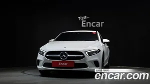 Mercedes-Benz A-Class, 2022 — миниатюра 3