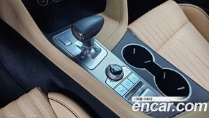 Genesis G70, 2023 — миниатюра 12
